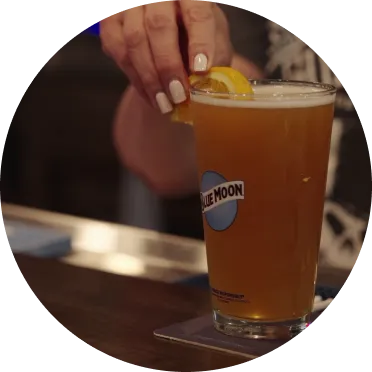 Retail beverage cooler